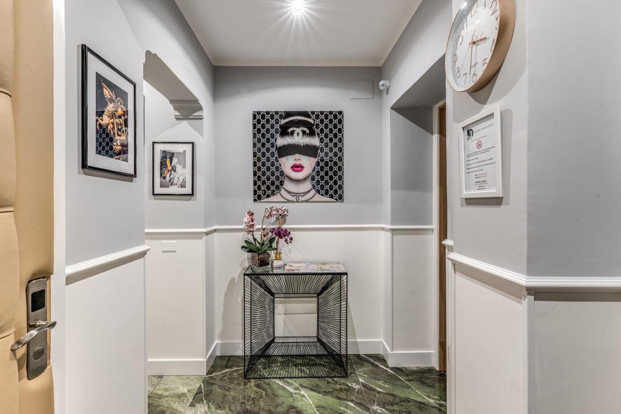 Spanish Step Dream & Cozy Casa *